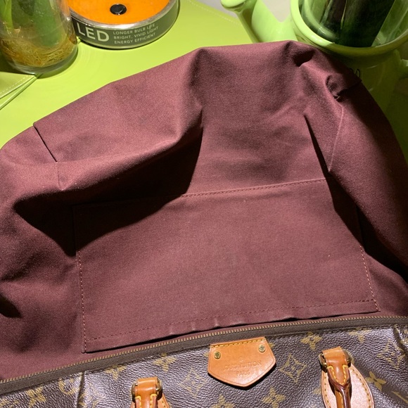 Louis Vuitton Monogram LV Turenne - Picture 15 of 16